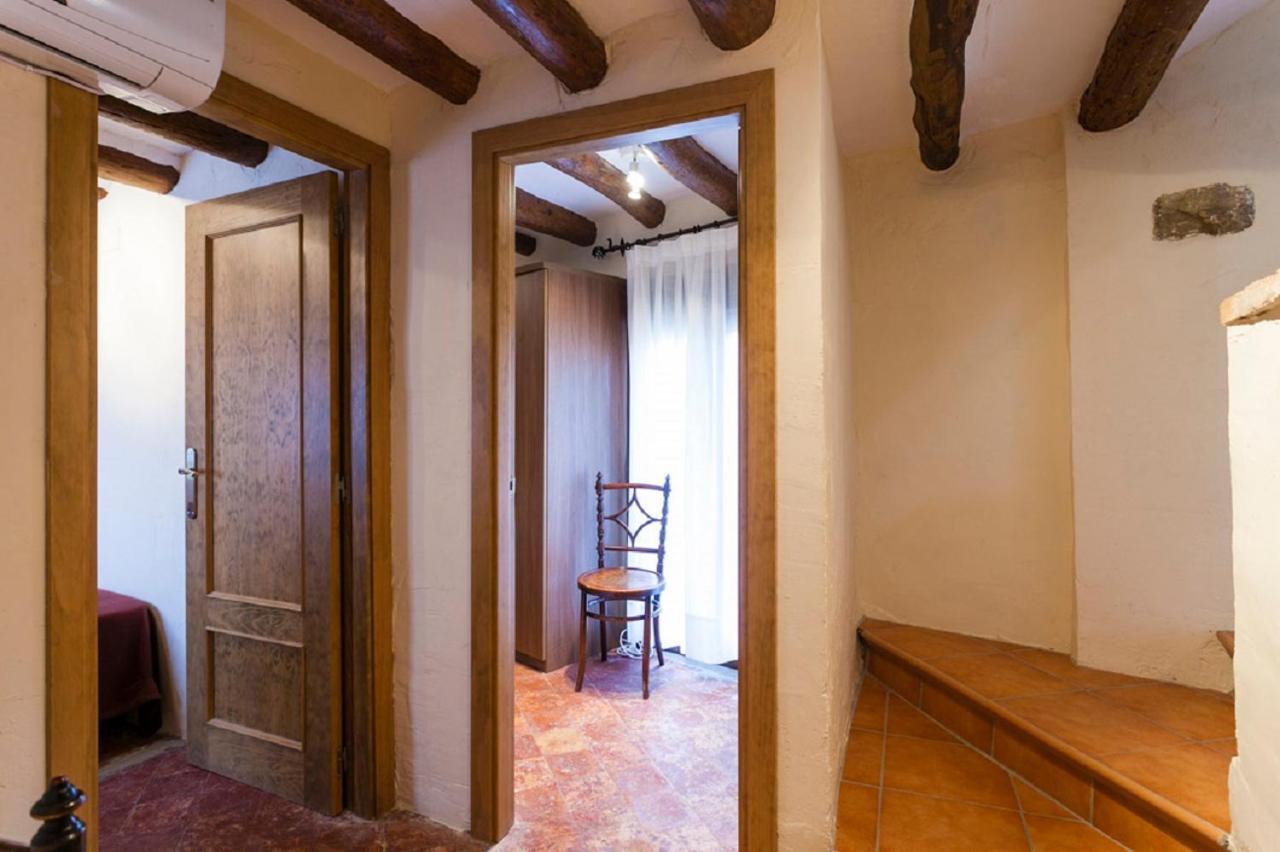 Apartamentos Casa Samper Santa Eulalia de Gállego Zimmer foto