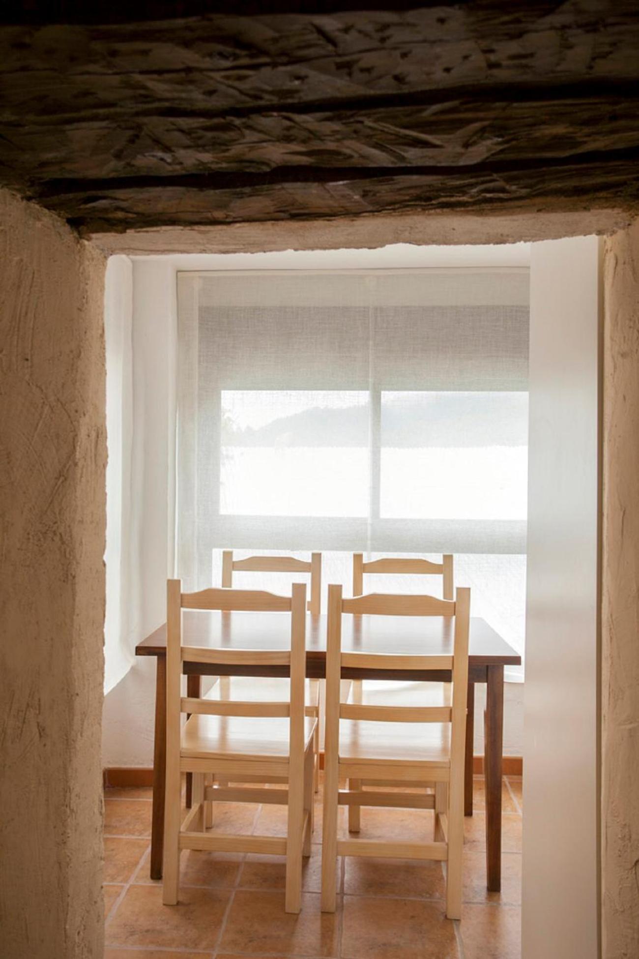 Apartamentos Casa Samper Santa Eulalia de Gállego Zimmer foto